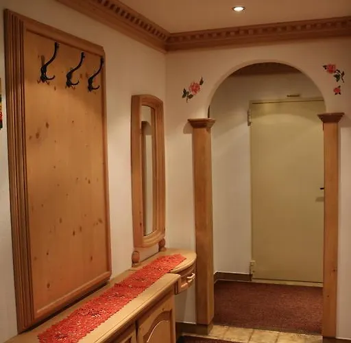 Ferienwohnung Tomann Apartamento Tux